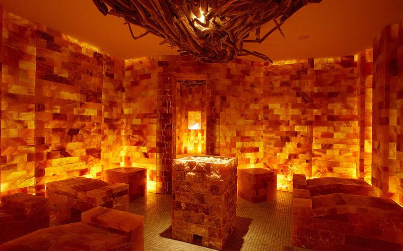 Xông hơi đá muối là gì? Tác dụng của việc xông hơi đá muối dưới cái nhìn của chuyên gia